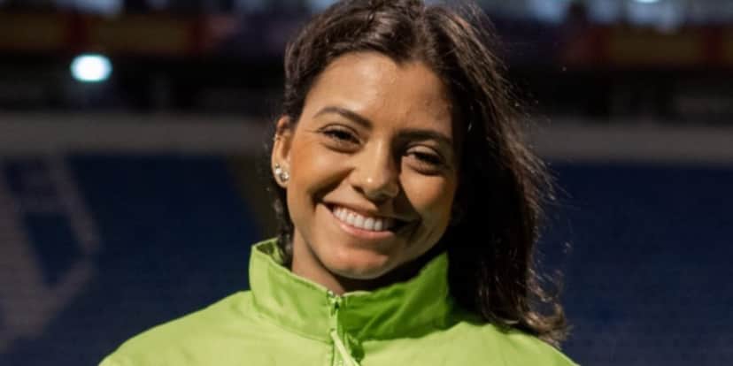 Cacau Corazza é a nova contratada da Globo (Reprodução: Instagram) Cacau Corazza é a nova contratada da Globo (Reprodução: Instagram)