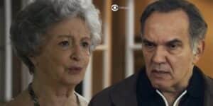 Cotinha e Guerra em Travessia (Foto: Reprodução / Globo / Montagem TV Foco) Cotinha e Guerra em Travessia (Foto: Reprodução / Globo / Montagem TV Foco)