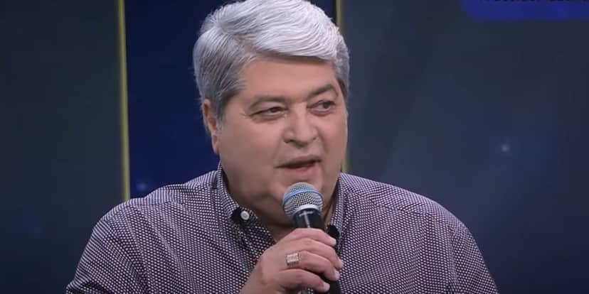 http://tvfoco.uai.com.br/wp-content/uploads/2015/05/Daniela-Mercury.jpg