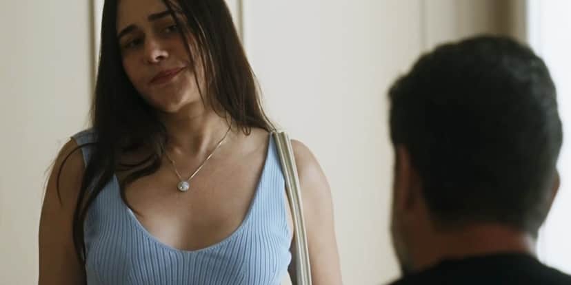 Guida em cena da novela Travessia Guida em cena da novela Travessia