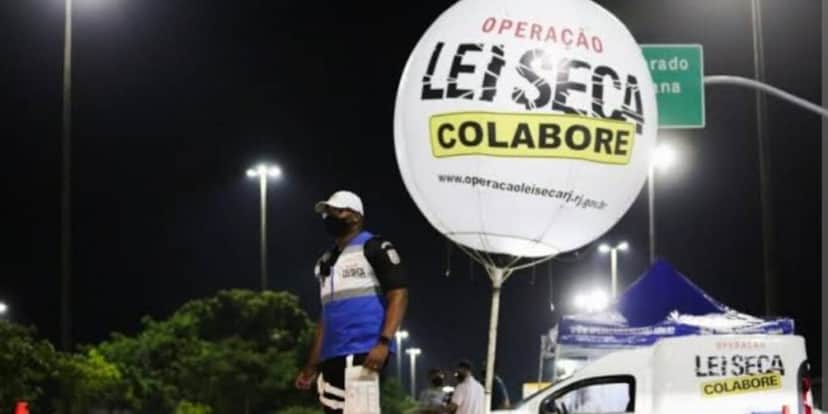 http://tvfoco.uai.com.br/wp-content/uploads/2015/05/Daniela-Mercury.jpg http://tvfoco.uai.com.br/wp-content/uploads/2015/05/Daniela-Mercury.jpg
