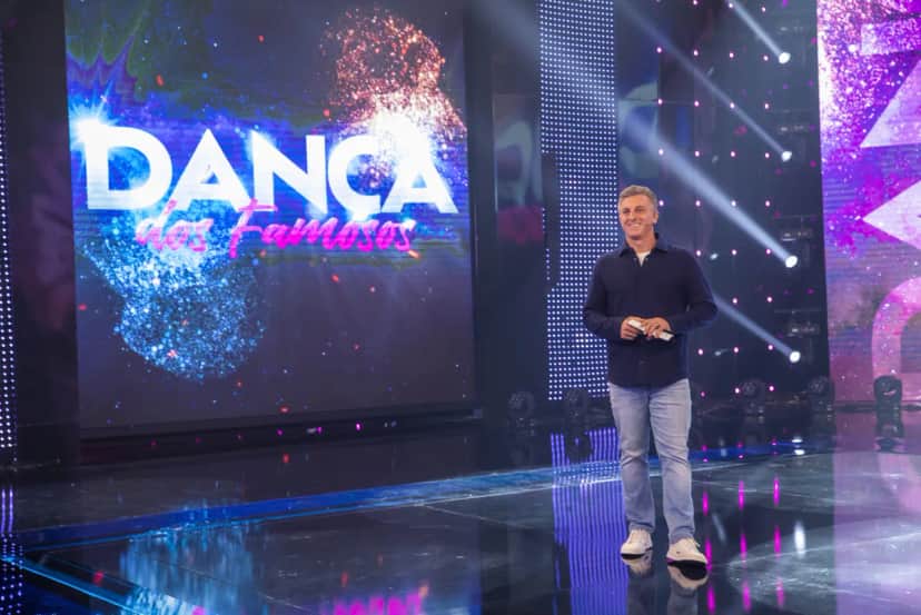 Luciano Huck é apresentador da Dança dos Famosos. Foto: Reprodução/Globo Luciano Huck é apresentador da Dança dos Famosos. Foto: Reprodução/Globo