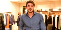 Marco Pigossi tem suposto tamanho do dote exposto por outros homens e relato é feito na web: “Dava pra ele”