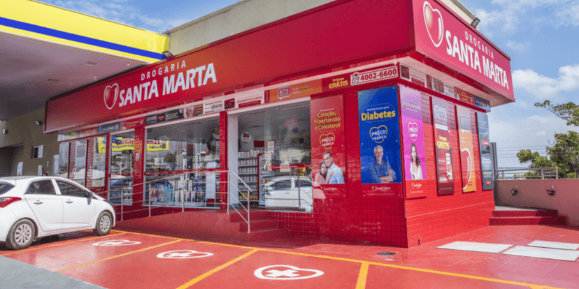 Rede de drogarias Santa Marta (Foto: Internet) Rede de drogarias Santa Marta (Foto: Internet)