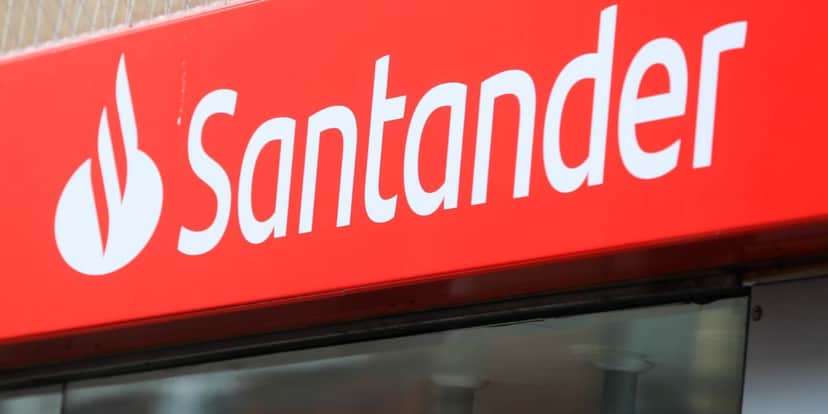 Santander dará auxílio extremamente importante para brasileiros - Foto: Reprodução/Internet Santander dará auxílio extremamente importante para brasileiros - Foto: Reprodução/Internet