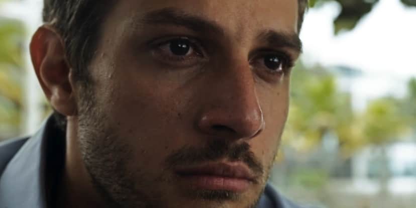 Ari ainda vai cair do cavalo em Travessia Ari ainda vai cair do cavalo em Travessia