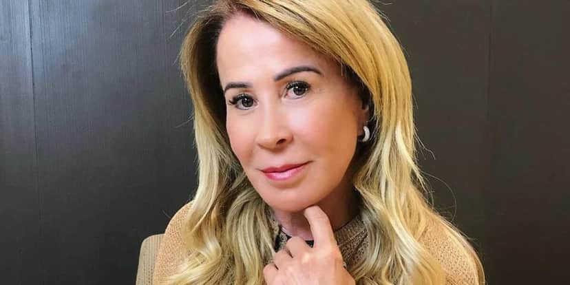 Zilu Godoy passou por inúmeras reviravoltas desde o seu divórcio conturbado com Zezé di Camargo (Foto Reprodução/Internet) Zilu Godoy passou por inúmeras reviravoltas desde o seu divórcio conturbado com Zezé di Camargo (Foto Reprodução/Internet)