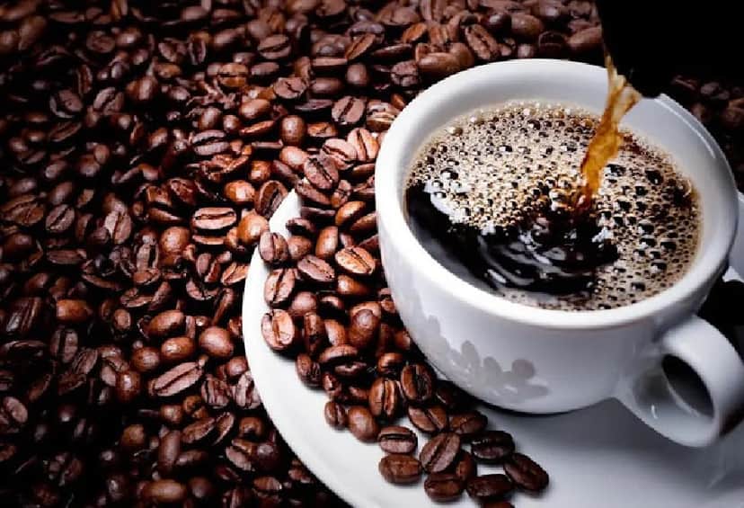 O uso excessivo do café pode trazer consequências (Foto: Reprodução/ Internet) O uso excessivo do café pode trazer consequências (Foto: Reprodução/ Internet)