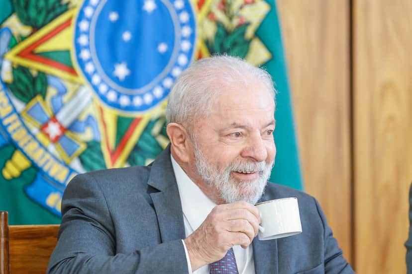 Político prometeu melhorias para os trabalhadores brasileiros (Foto: Reprodução/ Internet) Político prometeu melhorias para os trabalhadores brasileiros (Foto: Reprodução/ Internet)