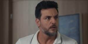 Moretti em Travessia (Foto: Reprodução/Globo) Moretti em Travessia (Foto: Reprodução/Globo)