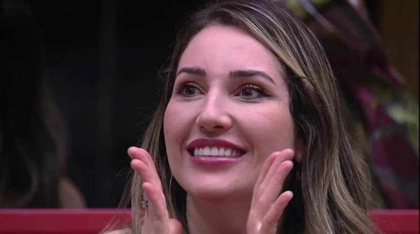 http://tvfoco.uai.com.br/wp-content/uploads/2015/05/Daniela-Mercury.jpg