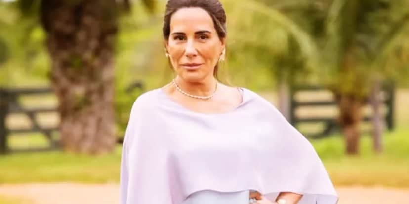 http://tvfoco.uai.com.br/wp-content/uploads/2015/05/Daniela-Mercury.jpg
