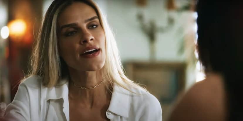 Cidália enganou Sara certinho em Travessia Cidália enganou Sara certinho em Travessia
