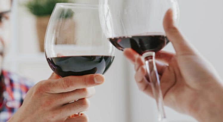 Estudo revela a verdade sobre beber vinho todos os dias (Foto: Reprodução, Freepik) Estudo revela a verdade sobre beber vinho todos os dias (Foto: Reprodução, Freepik)
