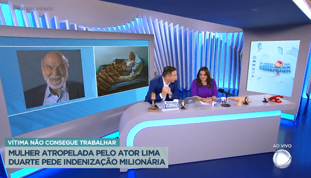 Gottino e Fabíola Reipert na bancada da "Hora da Venenosa" (Foto Reprodução/Play Plus) Gottino e Fabíola Reipert na bancada da "Hora da Venenosa" (Foto Reprodução/Play Plus)