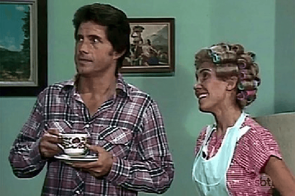 Mais uma cena de 'Chaves', exibido no SBT (Foto: Reprodução/ Internet) Mais uma cena de 'Chaves', exibido no SBT (Foto: Reprodução/ Internet)