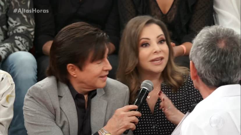http://tvfoco.uai.com.br/wp-content/uploads/2015/05/Daniela-Mercury.jpg