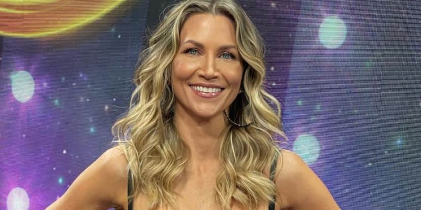http://tvfoco.uai.com.br/wp-content/uploads/2015/05/Daniela-Mercury.jpg