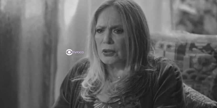 Cândida (Susana Vieira) em Terra e Paixão (Foto: Reprodução / Globo / Montagem TV Foco) Cândida (Susana Vieira) em Terra e Paixão (Foto: Reprodução / Globo / Montagem TV Foco)