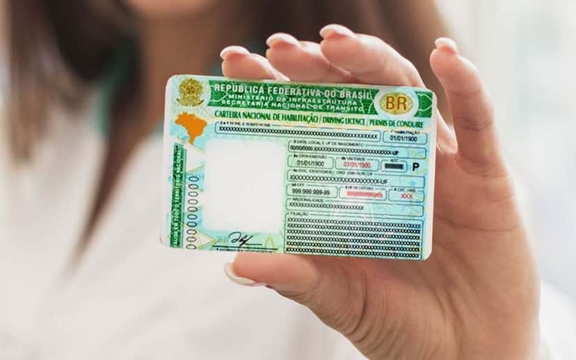 CNH é um dos documentos mais caros para se tirar (Reprodução: Internet) CNH é um dos documentos mais caros para se tirar (Reprodução: Internet)