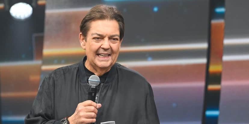 http://tvfoco.uai.com.br/wp-content/uploads/2015/05/Daniela-Mercury.jpg http://tvfoco.uai.com.br/wp-content/uploads/2015/05/Daniela-Mercury.jpg