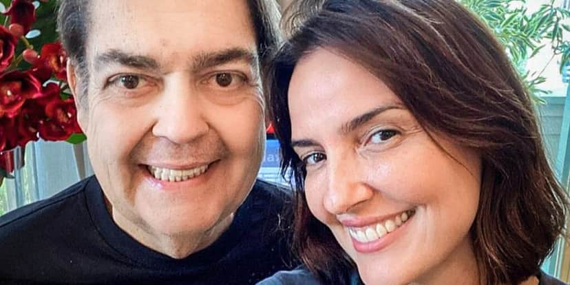 http://tvfoco.uai.com.br/wp-content/uploads/2015/05/Daniela-Mercury.jpg http://tvfoco.uai.com.br/wp-content/uploads/2015/05/Daniela-Mercury.jpg