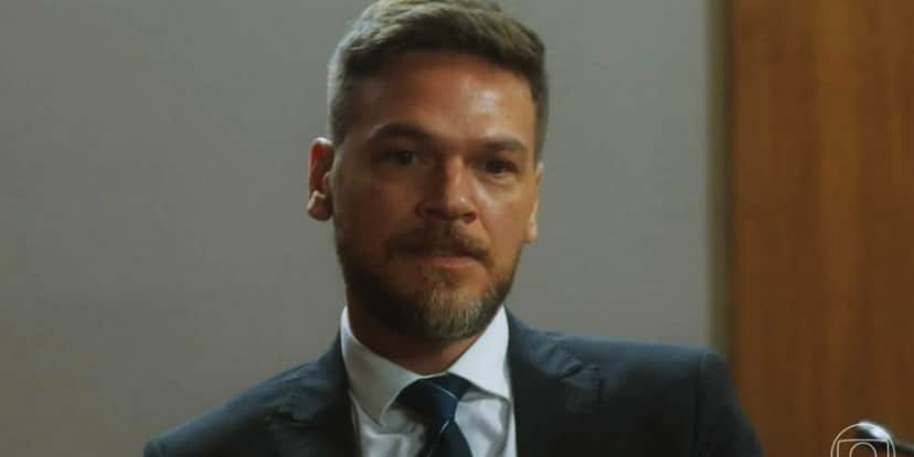 Na novela vai na Fé temos Theo Na novela vai na Fé temos Theo
