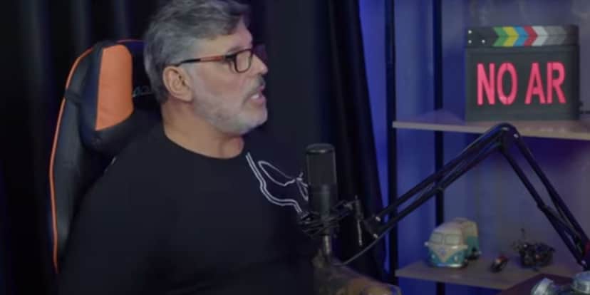 Alexandre Frota no podcast Não é Nada Pessoal (Foto: Reprodução / YouTube) Alexandre Frota no podcast Não é Nada Pessoal (Foto: Reprodução / YouTube)