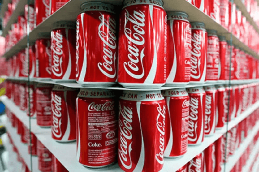 Latinhas da Coca-Cola (Foto: Reprodução/ Internet) Latinhas da Coca-Cola (Foto: Reprodução/ Internet)