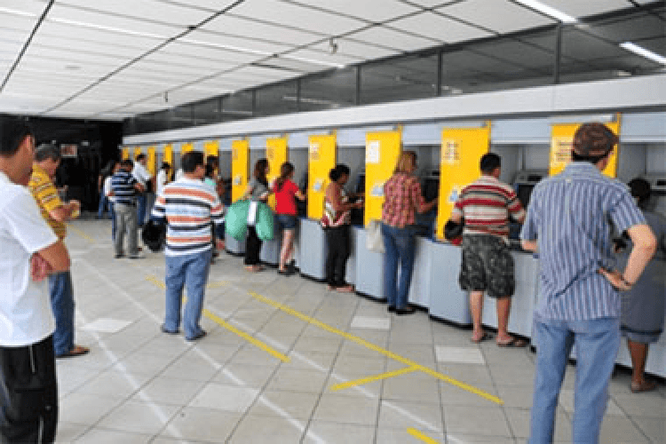 Uma agência bancária (Foto: Reprodução/ Internet) Uma agência bancária (Foto: Reprodução/ Internet)
