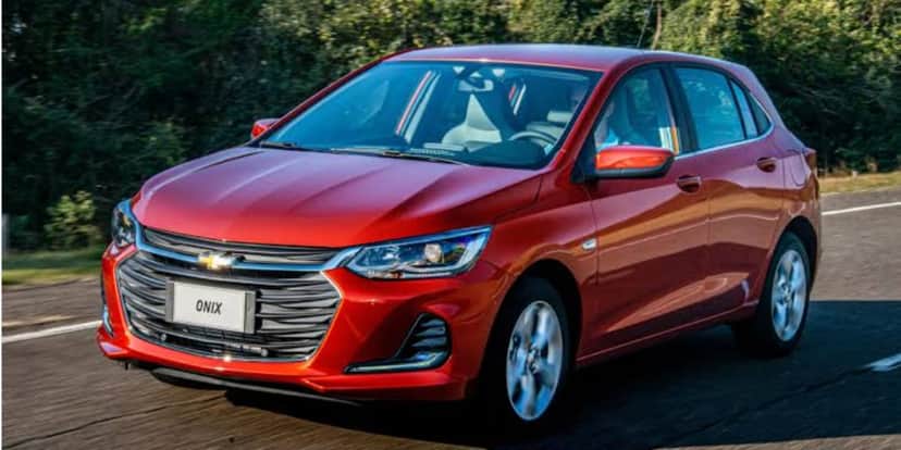 Onix é considerado um dos carros populares no Brasil (Reprodução: Internet) Onix é considerado um dos carros populares no Brasil (Reprodução: Internet)