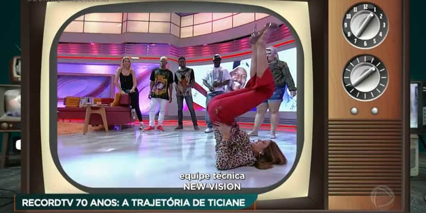 Ticiane Pinheiro recorda o dia que fez quadradinho de 8 no Programa da Tarde (Foto: Record) Ticiane Pinheiro recorda o dia que fez quadradinho de 8 no Programa da Tarde (Foto: Record)