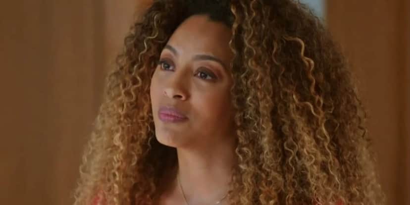 Sol (Sheron Menezzes) em "Vai na Fé" (Foto: Reprodução/TV Globo)