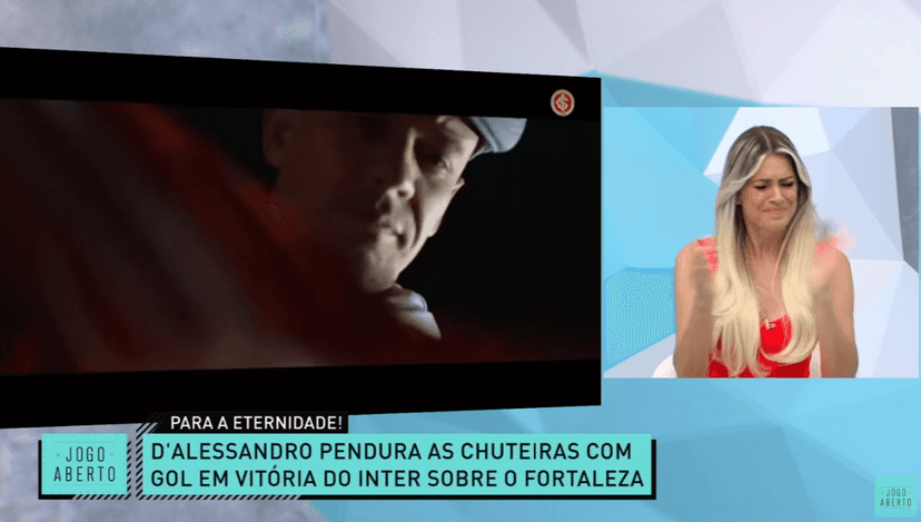 Renata Fan chora ao homenagear D'Alessandro, ao vivo, no Jogo Aberto, na Band (Foto Reprodução/Youtube) Renata Fan chora ao homenagear D'Alessandro, ao vivo, no Jogo Aberto, na Band (Foto Reprodução/Youtube)