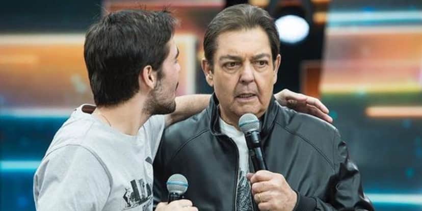Faustão e João Guilherme em programa na Band (Foto: Reprodução / Instagram) Faustão e João Guilherme em programa na Band (Foto: Reprodução / Instagram)