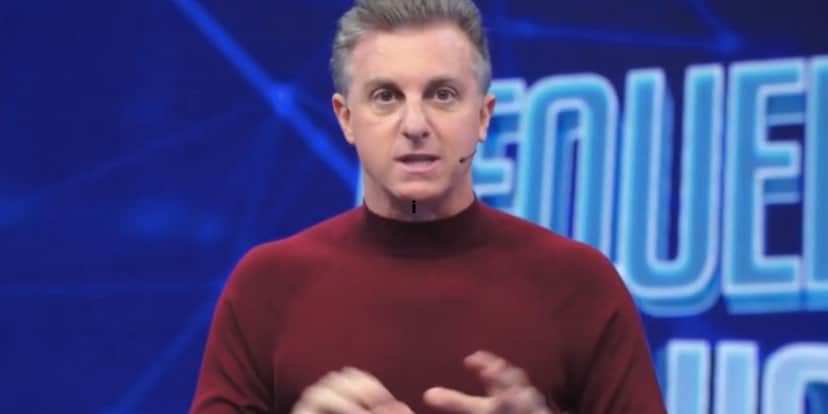 Luciano Huck no Domingão (Foto: Reprodução / Globo) Luciano Huck no Domingão (Foto: Reprodução / Globo)