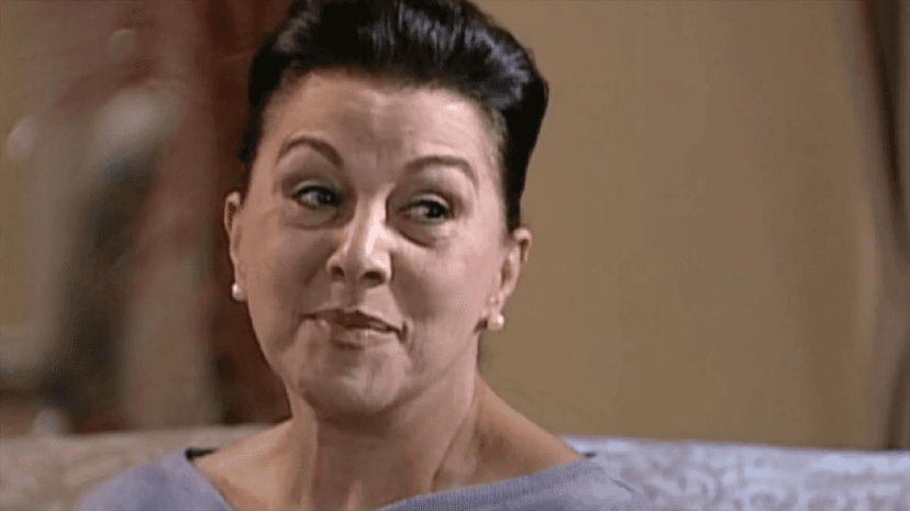 Marly Bueno, como "Marta", em "Mulheres Apaixonadas" (Foto Reprodução/Internet) Marly Bueno, como "Marta", em "Mulheres Apaixonadas" (Foto Reprodução/Internet)