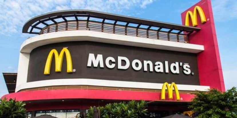 McDonald's deixa de vender sorvetes (Foto Reprodução/Internet) McDonald's deixa de vender sorvetes (Foto Reprodução/Internet)