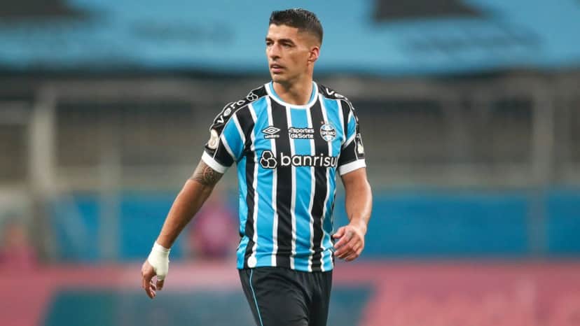 Suárez no Grêmio - Reprodução Interner Suárez no Grêmio - Reprodução Interner