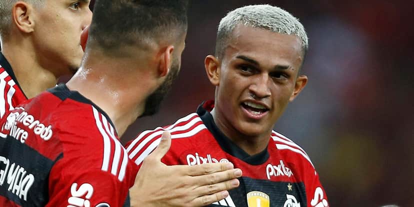 Wesley lateral do Flamengo - Foto: Reprodução Wesley lateral do Flamengo - Foto: Reprodução