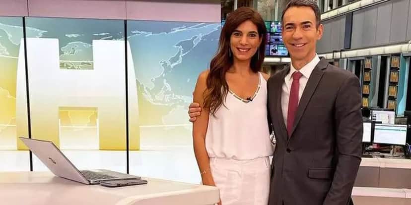 Andreia Sadi estreou no Jornal Hoje no último dia 24 de junho (Reprodução: Globo) Andreia Sadi estreou no Jornal Hoje no último dia 24 de junho (Reprodução: Globo)