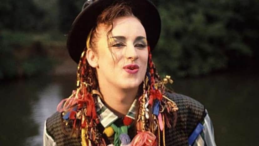 Cantor Boy George declarou falência após ser condenado (Foto: YouTube) Cantor Boy George declarou falência após ser condenado (Foto: YouTube)