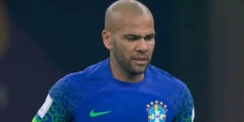 Ex-jogador de futebol, Daniel Alves jogou a Copa do Mundo do Qatar em 2022 (Foto: Reprodução / TV Globo) Ex-jogador de futebol, Daniel Alves jogou a Copa do Mundo do Qatar em 2022 (Foto: Reprodução / TV Globo)