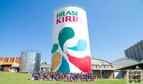 A Brasil Kirin foi vendida para Heineken, no ano de 2017, após forte crise financeira (Foto Reprodução/Internet) A Brasil Kirin foi vendida para Heineken, no ano de 2017, após forte crise financeira (Foto Reprodução/Internet)