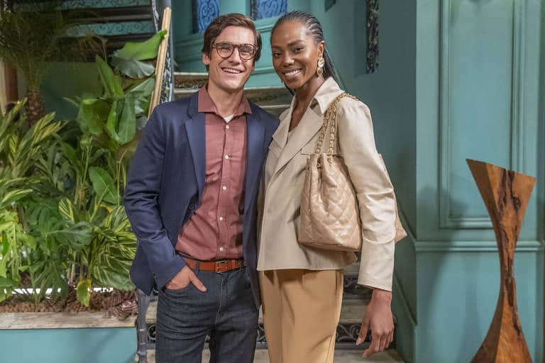 Olívia (Jéssica) e Miguel (Nicolas Prattes) em Fuzuê. (Foto: Reprodução / TV Globo) Olívia (Jéssica) e Miguel (Nicolas Prattes) em Fuzuê. (Foto: Reprodução / TV Globo)