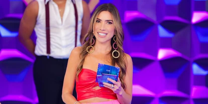 Patrícia Abravanel era a maior acionista da TV Alphaville (Reprodução: SBT) Patrícia Abravanel era a maior acionista da TV Alphaville (Reprodução: SBT)