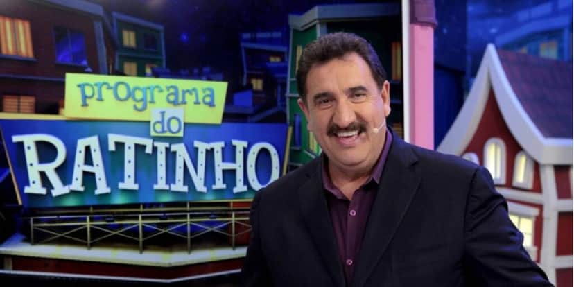 http://tvfoco.uai.com.br/wp-content/uploads/2015/05/Daniela-Mercury.jpg