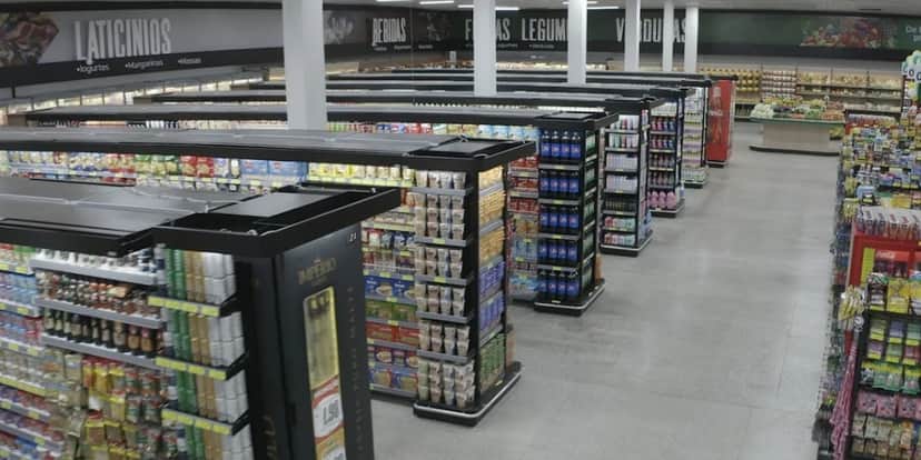 Supermercado alegou calote e multas abusivas dos bancos (Foto: Reprodução/Cascalhinho) Supermercado alegou calote e multas abusivas dos bancos (Foto: Reprodução/Cascalhinho)
