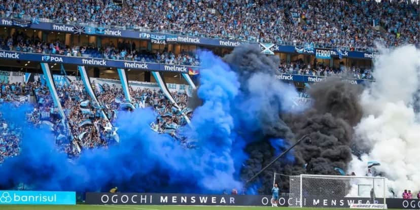 Torcida do Grêmio fica eufórica com a possibilidade de uma nova estrela no clube (Reprodução: Internet) Torcida do Grêmio fica eufórica com a possibilidade de uma nova estrela no clube (Reprodução: Internet)