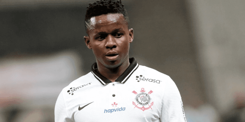 Ex-Corinthians tem volta triunfal (Reprodução/Internet) Ex-Corinthians tem volta triunfal (Reprodução/Internet)